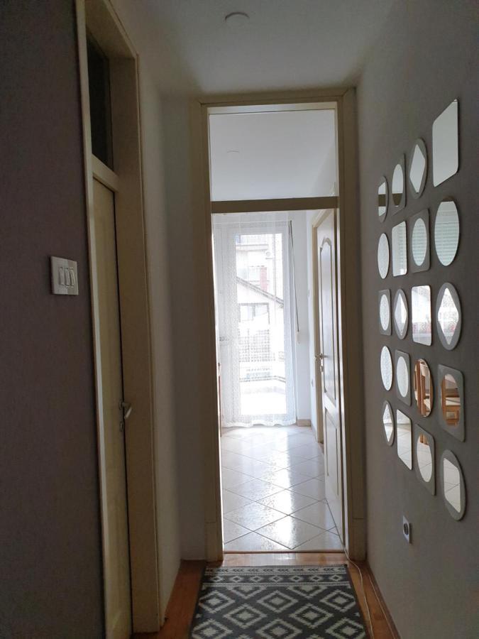 Stan Na Dan "Irina" Banja Luka Apartman Kültér fotó