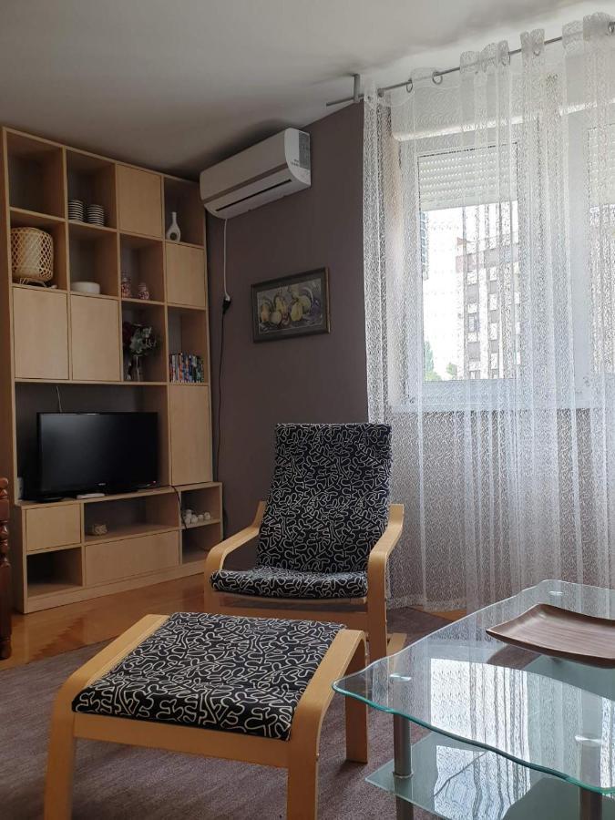 Stan Na Dan "Irina" Banja Luka Apartman Kültér fotó