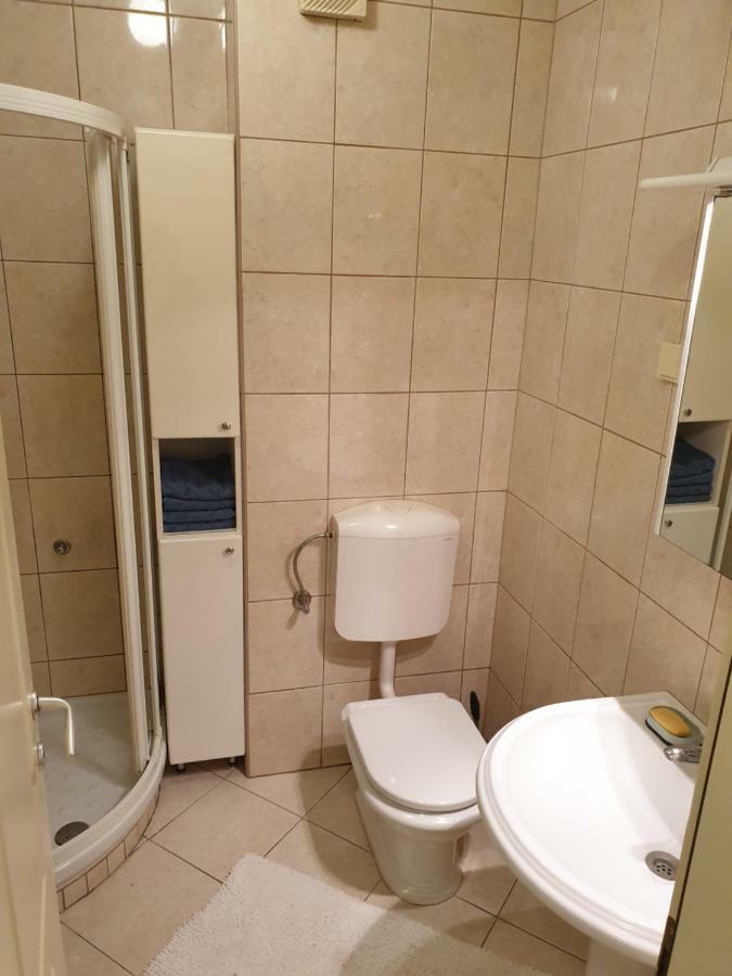 Stan Na Dan "Irina" Banja Luka Apartman Kültér fotó